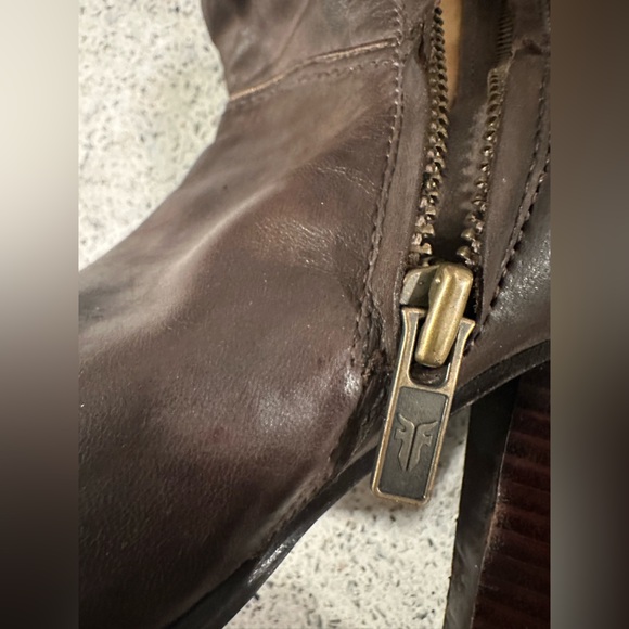 Frye Betty Inside Zip Dark Brown Heeled Boots - Picture 14 of 16